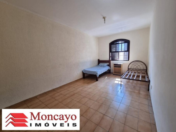 Imagem Casa com 3 Quartos à Venda, 300 m² em Centro - Caraguatatuba