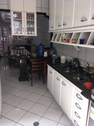 Imagem Sobrado à Venda, em Taboão - São Bernardo Do Campo Imagem Sobrado à Venda, em Taboão - São Bernardo Do Campo