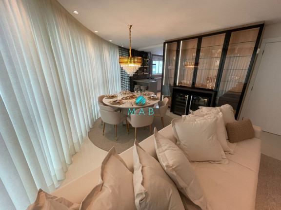 Imagem Apartamento com 4 Quartos à Venda, 168 m² em Centro - Balneário Camboriú Imagem Apartamento com 4 Quartos à Venda, 168 m² em Centro - Balneário Camboriú