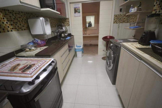 Imagem Apartamento com 3 Quartos para Temporada, 90 m² em Copacabana - Rio De Janeiro