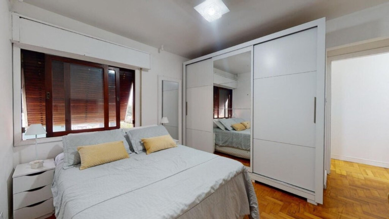 Imagem Apartamento com 2 Quartos à Venda, 81 m² em Vila Olímpia - São Paulo