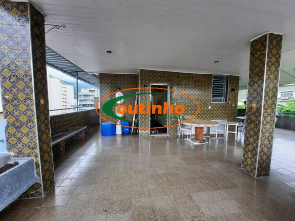 Imagem Cobertura com 3 Quartos à Venda, 362 m² em Tijuca - Rio De Janeiro Imagem Cobertura com 3 Quartos à Venda, 362 m² em Tijuca - Rio De Janeiro