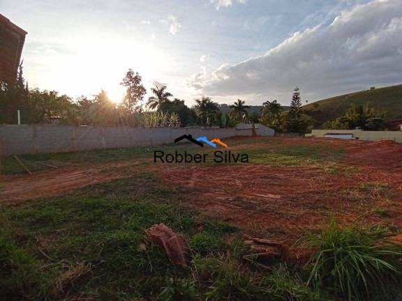 Imagem Chácara à Venda, 710 m² em Sete Voltas - Taubaté Imagem Chácara à Venda, 710 m² em Sete Voltas - Taubaté