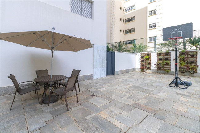 Imagem Apartamento com 2 Quartos à Venda, 104 m² em Moema - São Paulo