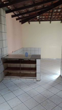 Imagem Casa com 3 Quartos à Venda, 200 m² em Maracanã - Anápolis