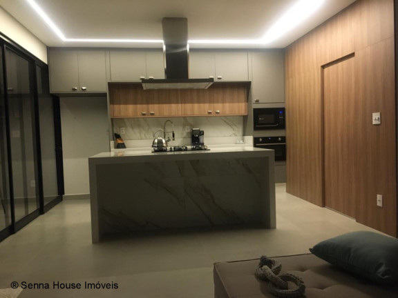 Imagem Casa com 3 Quartos à Venda, 247 m² em Jardim Novo Mundo - Jundiaí Imagem Casa com 3 Quartos à Venda, 247 m² em Jardim Novo Mundo - Jundiaí