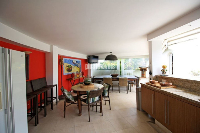 Imagem Casa com 3 Quartos à Venda, 413 m² em Alto De Pinheiros - São Paulo Imagem Casa com 3 Quartos à Venda, 413 m² em Alto De Pinheiros - São Paulo