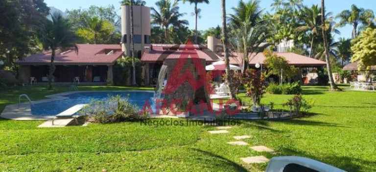 Casa com 5 Quartos à Venda, 800 m² em Lazaro - Ubatuba