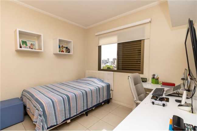 Imagem Imóvel com 3 Quartos à Venda, em Saúde - São Paulo Imagem Imóvel com 3 Quartos à Venda, em Saúde - São Paulo