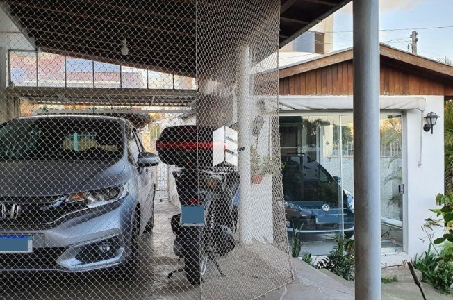 Imagem Casa com 3 Quartos à Venda, 896 m² em Nossa Senhora De Lourdes - Santa Maria Imagem Casa com 3 Quartos à Venda, 896 m² em Nossa Senhora De Lourdes - Santa Maria