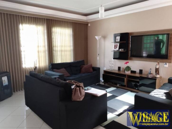 Imagem Casa com 3 Quartos à Venda, em Cid. Jardim - Jacareí Imagem Casa com 3 Quartos à Venda, em Cid. Jardim - Jacareí