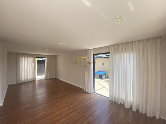 Imagem Casa com 3 Quartos à Venda, 100 m² em Fazendinha - Teresópolis Imagem Casa com 3 Quartos à Venda, 100 m² em Fazendinha - Teresópolis