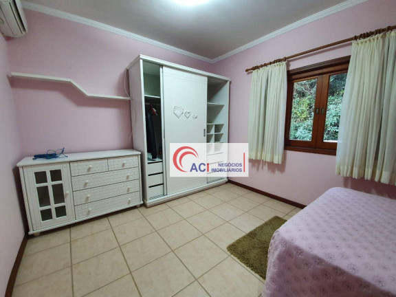 Imagem Casa com 3 Quartos à Venda, 360 m² em Vila Verde - Itapevi Imagem Casa com 3 Quartos à Venda, 360 m² em Vila Verde - Itapevi