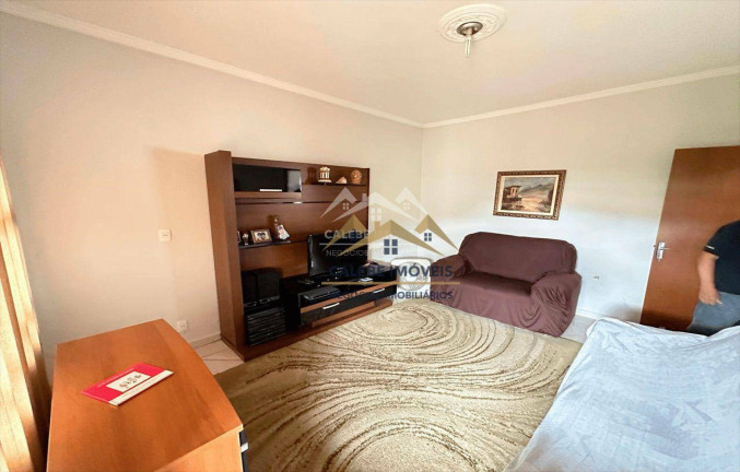 Imagem Casa com 3 Quartos à Venda, 181 m² em Jardim Saba - Tatuí