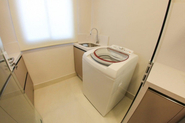 Imagem Imóvel com 3 Quartos à Venda, 166 m² em Jurerê - Florianópolis