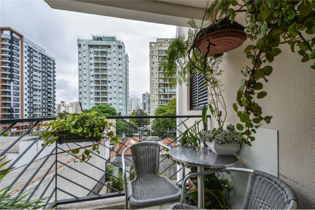 Imagem Imóvel com 3 Quartos à Venda,  em Vila Mariana - São Paulo