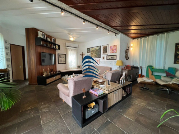 Imagem Casa com 4 Quartos à Venda, 400 m² em Federação - Salvador Imagem Casa com 4 Quartos à Venda, 400 m² em Federação - Salvador