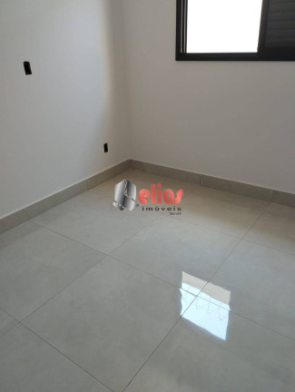 Imagem Casa com 3 Quartos à Venda, 216 m² em Jardim Dona Lili - Bauru Imagem Casa com 3 Quartos à Venda, 216 m² em Jardim Dona Lili - Bauru