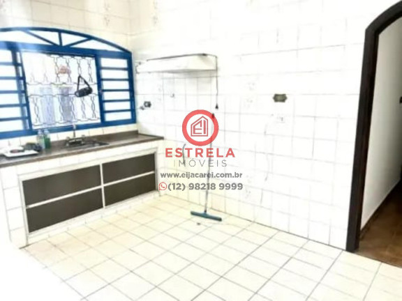 Casa com 3 Quartos para Alugar, 165 m² em Cidade Jardim - Jacareí
