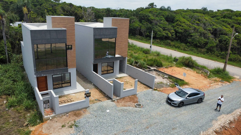Imagem Casa com 2 Quartos à Venda, em Quinta Dos Açorianos - Barra Velha Imagem Casa com 2 Quartos à Venda, em Quinta Dos Açorianos - Barra Velha