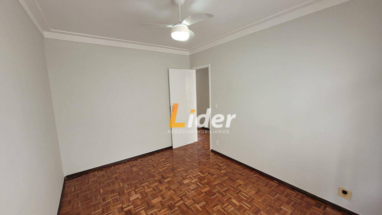 Imagem Apartamento com 2 Quartos à Venda, 77 m² em Vale Do Ipê - Juiz De Fora