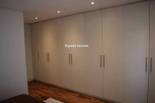 Imagem Sobrado com 4 Quartos à Venda, 460 m² em Morumbi - São Paulo