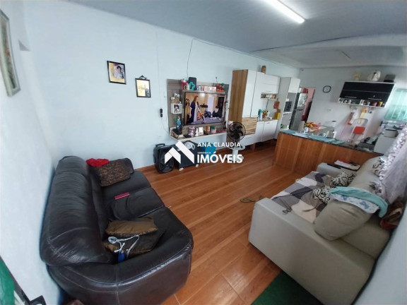 Imagem Casa com 2 Quartos à Venda, 79 m² em Itaguai - Mongaguá Imagem Casa com 2 Quartos à Venda, 79 m² em Itaguai - Mongaguá