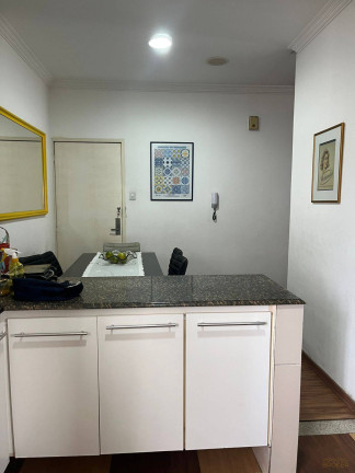 Imagem Apartamento com 4 Quartos à Venda, 120 m²