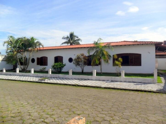 Imagem Casa com 4 Quartos à Venda, 560 m² em Parque Turístico - Peruíbe Imagem Casa com 4 Quartos à Venda, 560 m² em Parque Turístico - Peruíbe