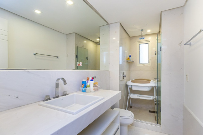 Imagem Apartamento com 3 Quartos à Venda, 223 m² em Bela Vista - Porto Alegre