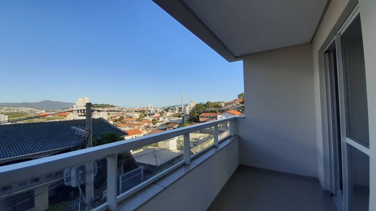 Imagem Apartamento com 3 Quartos à Venda, 132 m² em Capoeiras - Florianópolis
