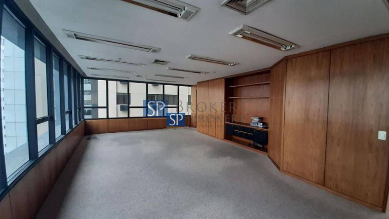 Sala Comercial para Alugar, 133 m² em Itaim Bibi - São Paulo