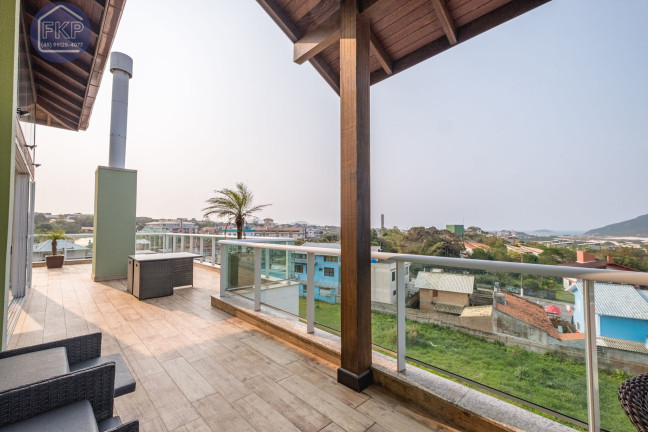 Imagem Cobertura com 4 Quartos à Venda, 211 m² em Santinho - Florianópolis