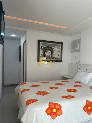 Imagem Imóvel com 3 Quartos à Venda, 130 m² em Praia Da Costa - Vila Velha Imagem Imóvel com 3 Quartos à Venda, 130 m² em Praia Da Costa - Vila Velha