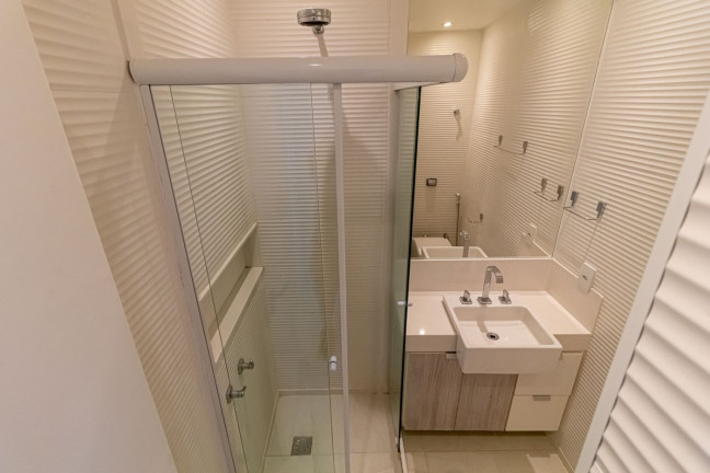 Imagem Apartamento com 3 Quartos à Venda,  em Ipanema - Rio De Janeiro