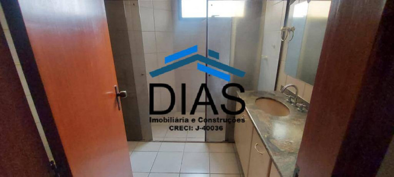 Imagem Apartamento com 3 Quartos à Venda, 337 m² em Centro - Araraquara Imagem Apartamento com 3 Quartos à Venda, 337 m² em Centro - Araraquara