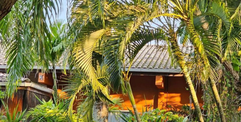 Casa com 3 Quartos à Venda, 410 m² em Patamares - Salvador