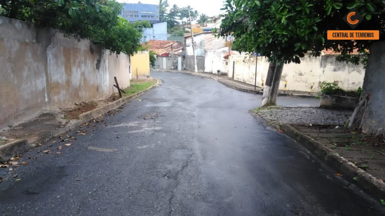 Imagem Terreno à Venda, 2.450 m² em Pituaçu - Salvador