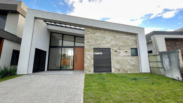 Casa com 4 Quartos à Venda, 168 m² em Condominio Sunset - Xangri-lá