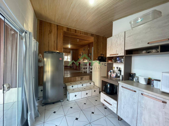 Imagem Casa com 2 Quartos à Venda, 396 m² em Salinas - Balneário Barra Do Sul Imagem Casa com 2 Quartos à Venda, 396 m² em Salinas - Balneário Barra Do Sul