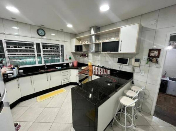 Imagem Sobrado com 3 Quartos à Venda, 300 m² em Ermelino Matarazzo - São Paulo Imagem Sobrado com 3 Quartos à Venda, 300 m² em Ermelino Matarazzo - São Paulo