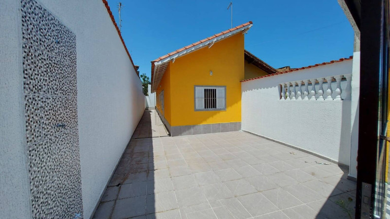 Casa com 3 Quartos à Venda, 135 m² em Agenor De Campos - Mongaguá