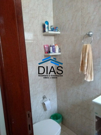 Imagem Casa com 3 Quartos à Venda, 210 m² em Centro - Araraquara Imagem Casa com 3 Quartos à Venda, 210 m² em Centro - Araraquara
