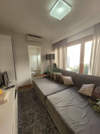 Imagem Casa com 4 Quartos à Venda, 400 m² em Golf Village - Carapicuíba Imagem Casa com 4 Quartos à Venda, 400 m² em Golf Village - Carapicuíba