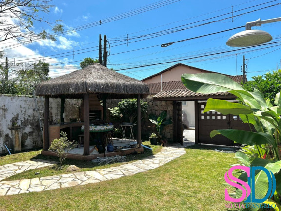Imagem Casa com 5 Quartos à Venda, 140 m² em Centro - Ubatuba Imagem Casa com 5 Quartos à Venda, 140 m² em Centro - Ubatuba