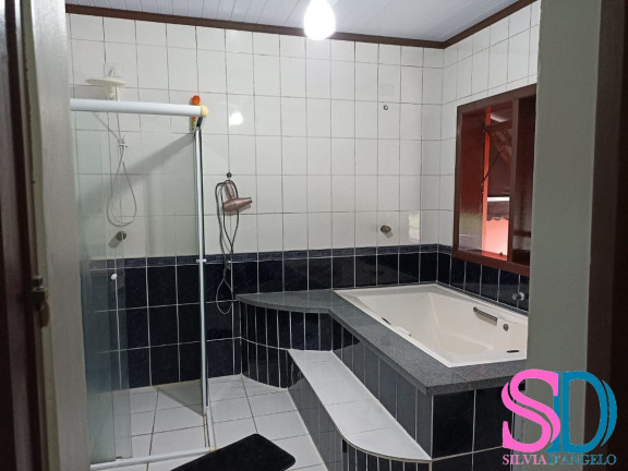 Imagem Casa com 4 Quartos à Venda, 324 m² em Centro - Ubatuba Imagem Casa com 4 Quartos à Venda, 324 m² em Centro - Ubatuba
