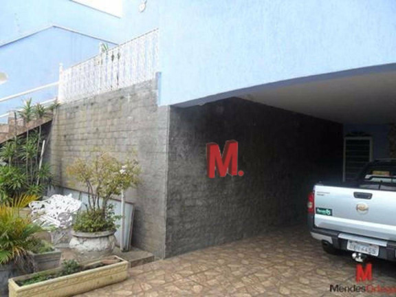 Imagem Casa com 3 Quartos à Venda, 271 m² em Vila Haro - Sorocaba