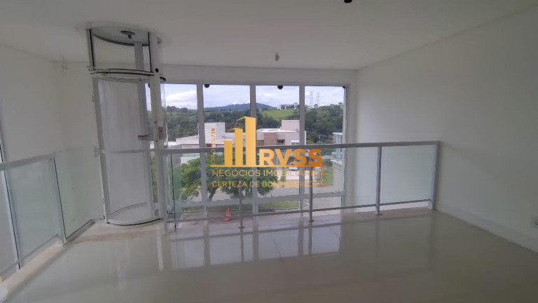 Imagem Sobrado com 4 Quartos à Venda, em Alphaville - Santana De Parnaíba Imagem Sobrado com 4 Quartos à Venda, em Alphaville - Santana De Parnaíba