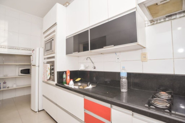 Sobrado com 4 Quartos à Venda, 268 m² em Penha De França - São Paulo