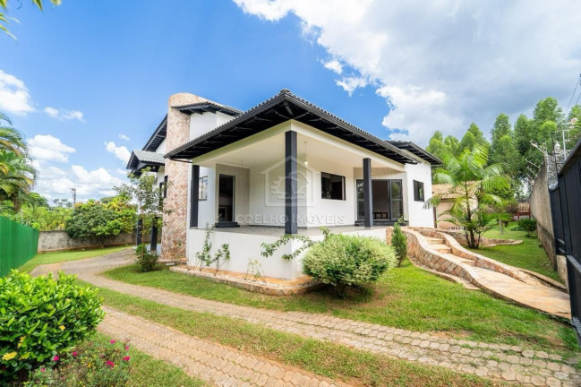 Imagem Sobrado com 4 Quartos à Venda, 470 m² em Park Way - Brasília Imagem Sobrado com 4 Quartos à Venda, 470 m² em Park Way - Brasília